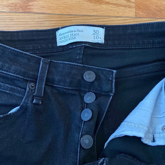 Abercrombie & Fitch high rise jeans size 30 - Picture 2 of 4